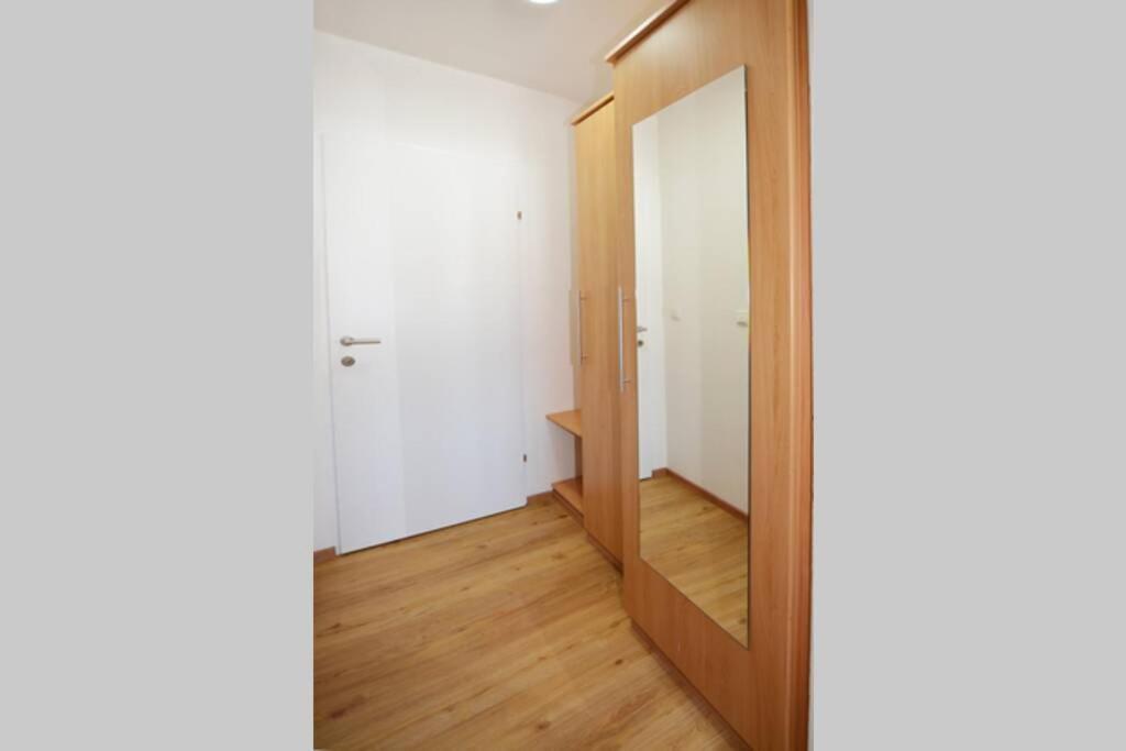 Alpenblick - Modernes Apartment In Ruhelage Villach Eksteriør billede