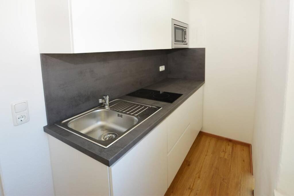 Alpenblick - Modernes Apartment In Ruhelage Villach Eksteriør billede
